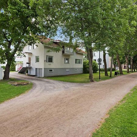 Majoitushuoneisto Tuomipuisto Daire Naantali Dış mekan fotoğraf